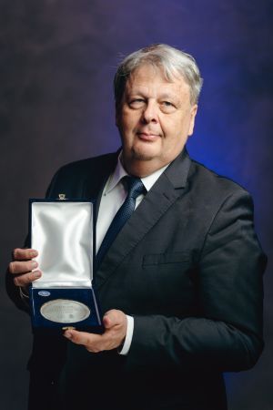prof. dr. szekanecz zoltan
